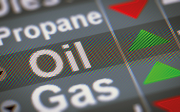 Oil price nears four-year high